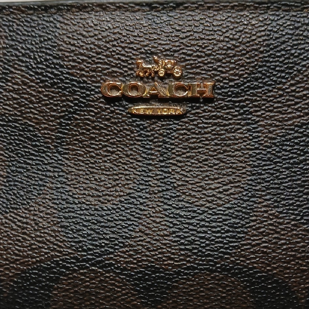 Coach Signature Brown Key & Card Holder Wallet- Nwot - Picture 6 of 8
